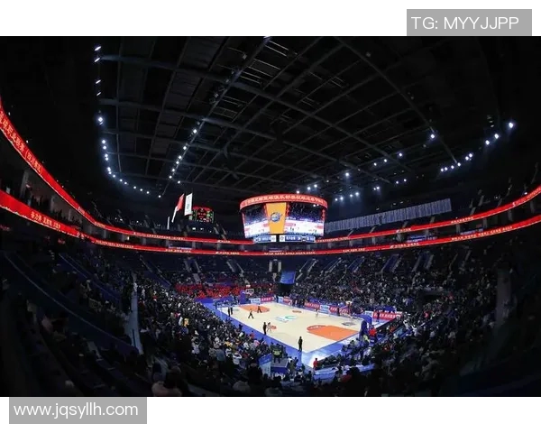 四川蓝鲸迎战上海球队全力争胜展现篮球魅力与激情对决